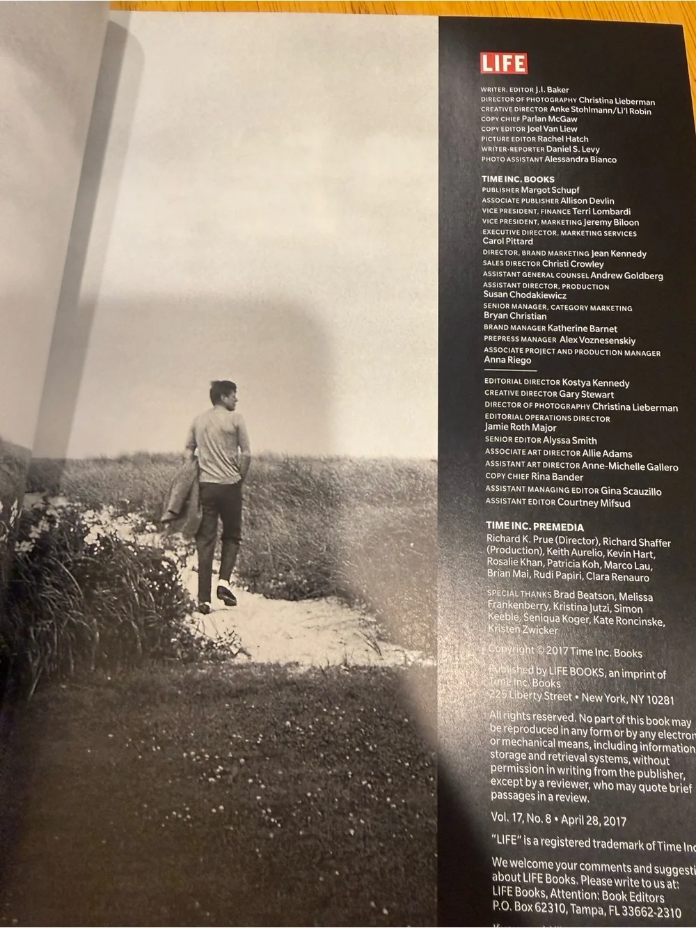 LIFE Collector's Edition Magazine John F. Kennedy The Legacy Apr 2017 Vol 17